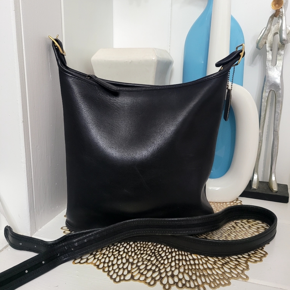 Vintage Coach NYC shoulder sac - Picture 1 of 16
